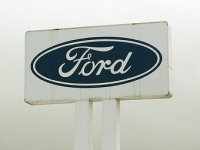 Ford снизит производство из-за роста цен на бензин