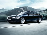     BMW 7-   