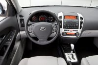 Kia покажет гибридный прототип Kia покажет гибридный прототип