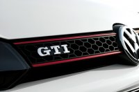   Volkswagen Golf GTI   (11 )