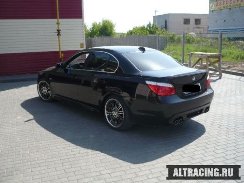   BMW 530 E60