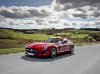 Mercedes-Benz    SLS AMG ()