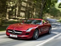 Mercedes-Benz    SLS AMG ()