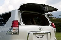 Toyota Land Cruiser Prado 150 официальные характеристики и фотографии