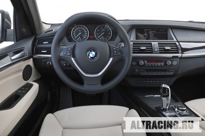 BMW   X5 2011