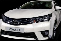 Появились первые фото обновленной Toyota Corolla