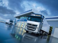 Как правильно создать фирму по перевозке грузов?