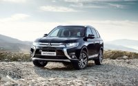 Mitsubishi Outlander 2016    